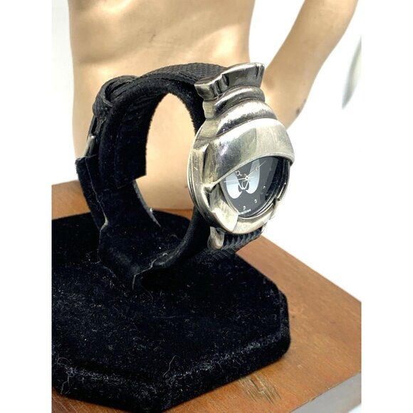 Armitron Women's Watch Marvin The Martian Vintage Quartz Leather Strap 30mm - Picture 13 of 13